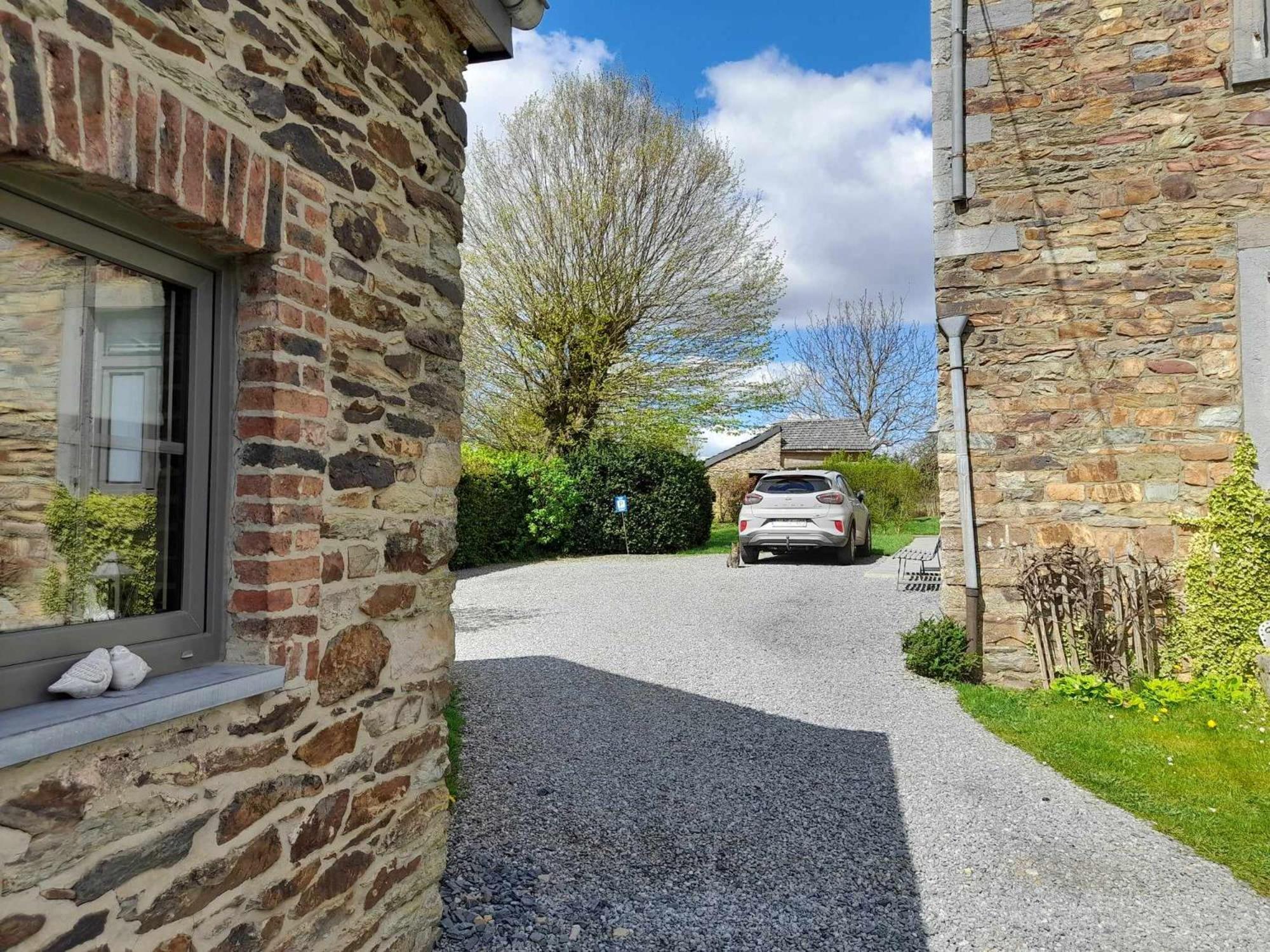 Le Cerf Volant Villa Libin Eksteriør billede